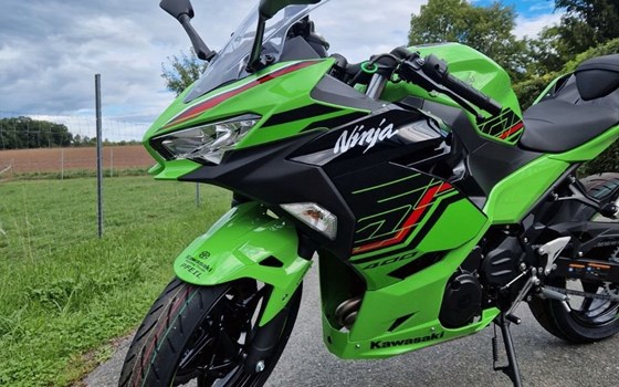 Neufahrzeug Kawasaki Ninja 400 - Bild 1