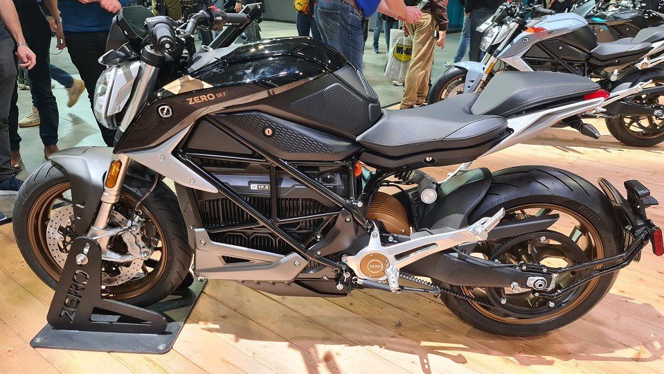 Zero SR: Elektro-Motorrad mit bis zu 200 km/h Topspeed - AUTO BILD
