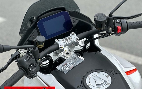 Neufahrzeug Moto Guzzi V100 Mandello - Bild 5 Neufahrzeug Moto Guzzi V100 Mandello - Bild 5