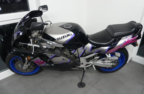 Gebrauchtmotorrad Suzuki GSX-R 750