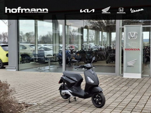 Offer Piaggio 1 + Bild 1: Offer Piaggio 1 +
