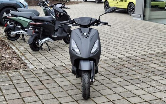Neufahrzeug Piaggio 1 + - Bild 2