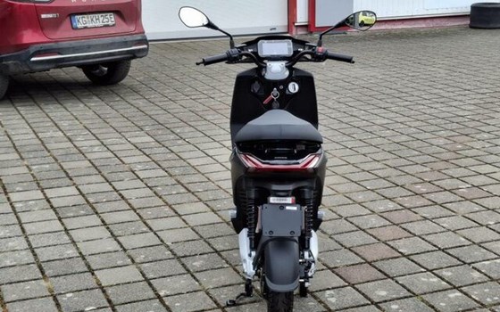 Neufahrzeug Piaggio 1 + - Bild 3