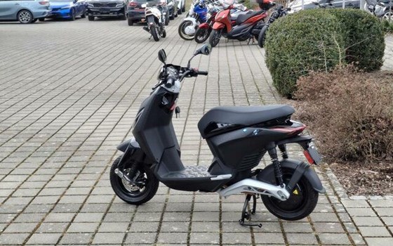 Neufahrzeug Piaggio 1 + - Bild 4
