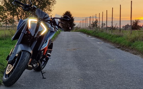 Gebrauchtmotorrad KTM 1290 Super Duke RR - Bild 10