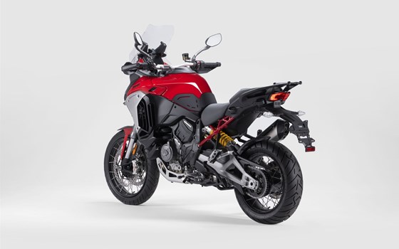 Neufahrzeug Ducati Multistrada V4 Rally - Bild 10 Neufahrzeug Ducati Multistrada V4 Rally - Bild 10