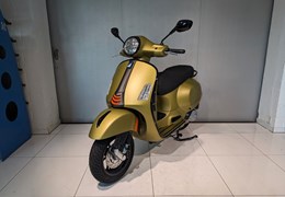 Neumotorrad Vespa GTS 300 Super Sport