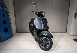 Neumotorrad Vespa GTS 300 Super Tech