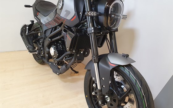 Neufahrzeug Benelli Leoncino 125 - Bild 5