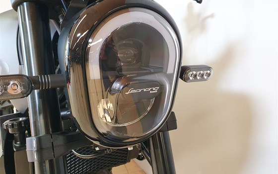 Neufahrzeug Benelli Leoncino 125 - Bild 6