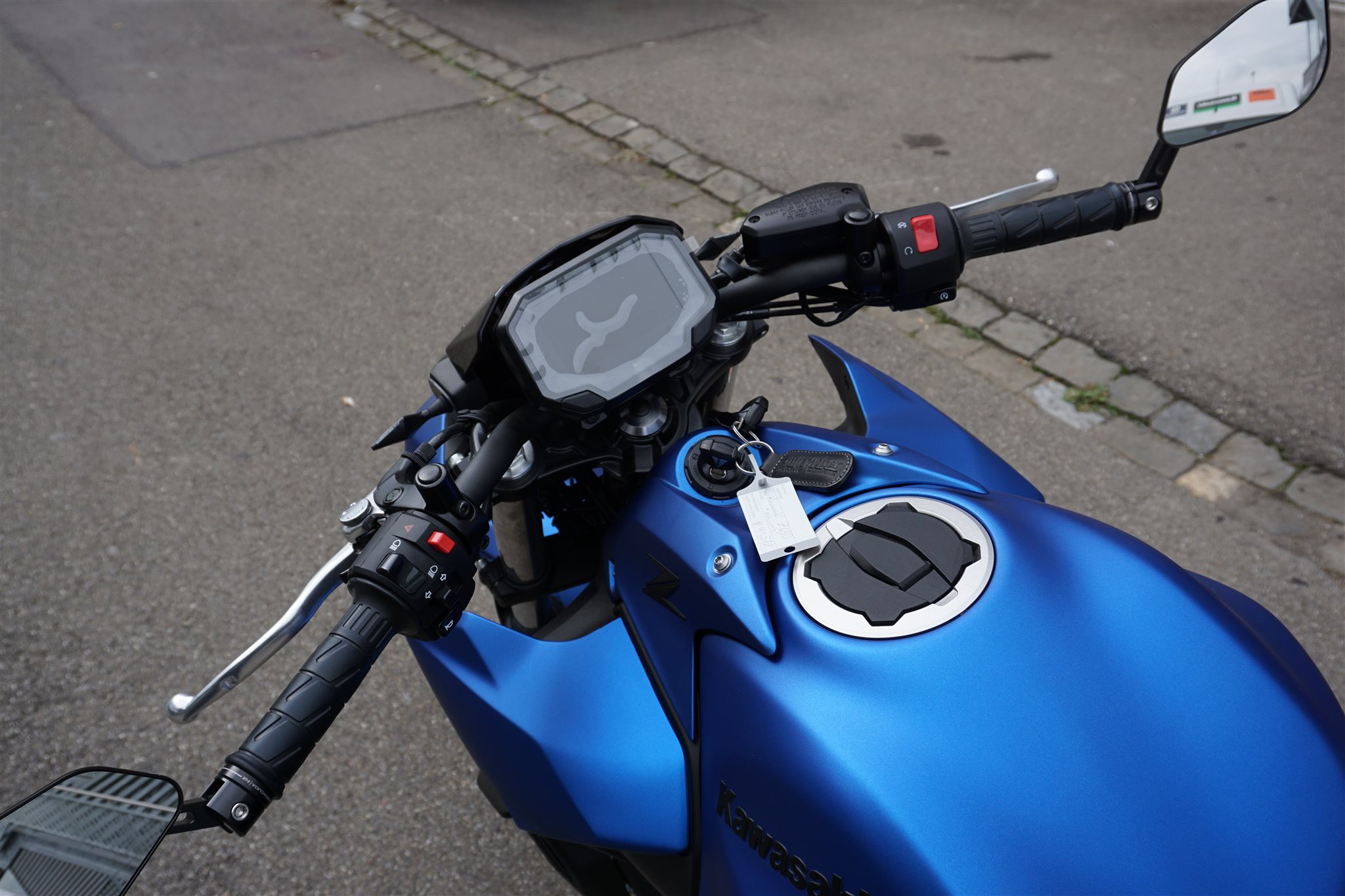 Neumotorrad Kawasaki Z650, Baujahr 2022, 11'990.00 CHF