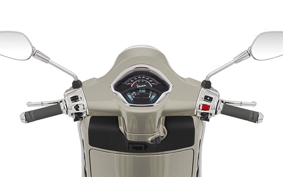 Neufahrzeug Vespa GTS 125 - Bild 19