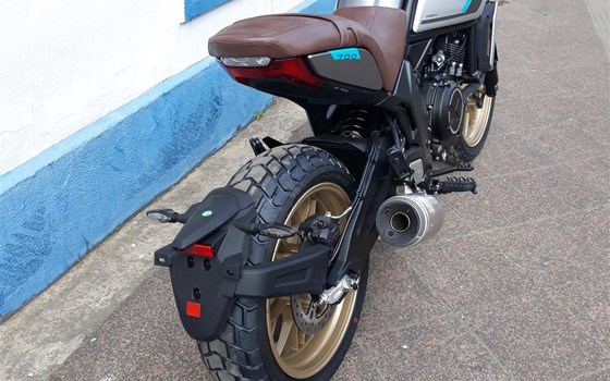 Gebrauchtmotorrad CFMOTO 700CL-X - Bild 2