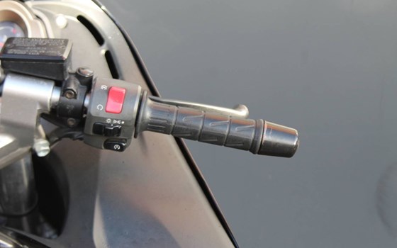 Gebrauchtmotorrad Kawasaki ZZR 1200 - Bild 6