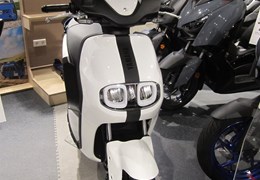 Neumotorrad Yamaha NEO's