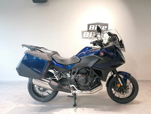 Honda NT1100 (Pearl hawkseye blue) - Bild 2