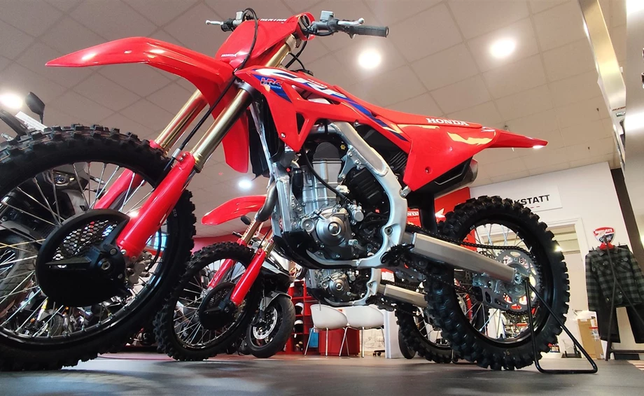 Offer Honda CRF450R Bild 5: Offer Honda CRF450R