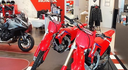 Neumotorrad Honda CRF450R