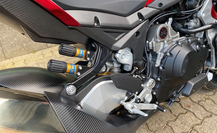 Angebot Bimota Tesi H2 Bild 15: Angebot Bimota Tesi H2