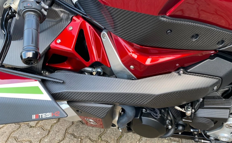 Angebot Bimota Tesi H2 Bild 18: Angebot Bimota Tesi H2