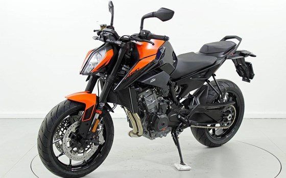 Neufahrzeug KTM 890 Duke - Bild 3