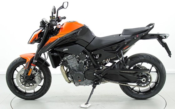 Neufahrzeug KTM 890 Duke - Bild 5