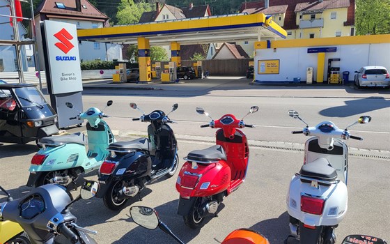 Neufahrzeug Vespa GTS 125 ie Super - Bild 15