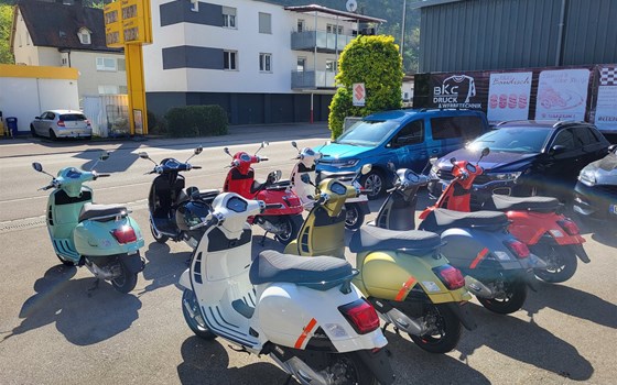 Neufahrzeug Vespa GTS 125 ie Super - Bild 16