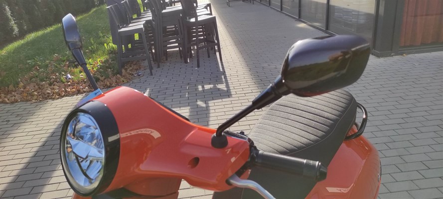 Vespa GTS 125 Supersport iGET (arancio impulsivo) - Bild 9