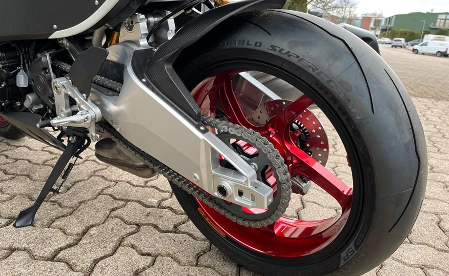 Angebot Bimota KB 4 Bild 10: Angebot Bimota KB 4