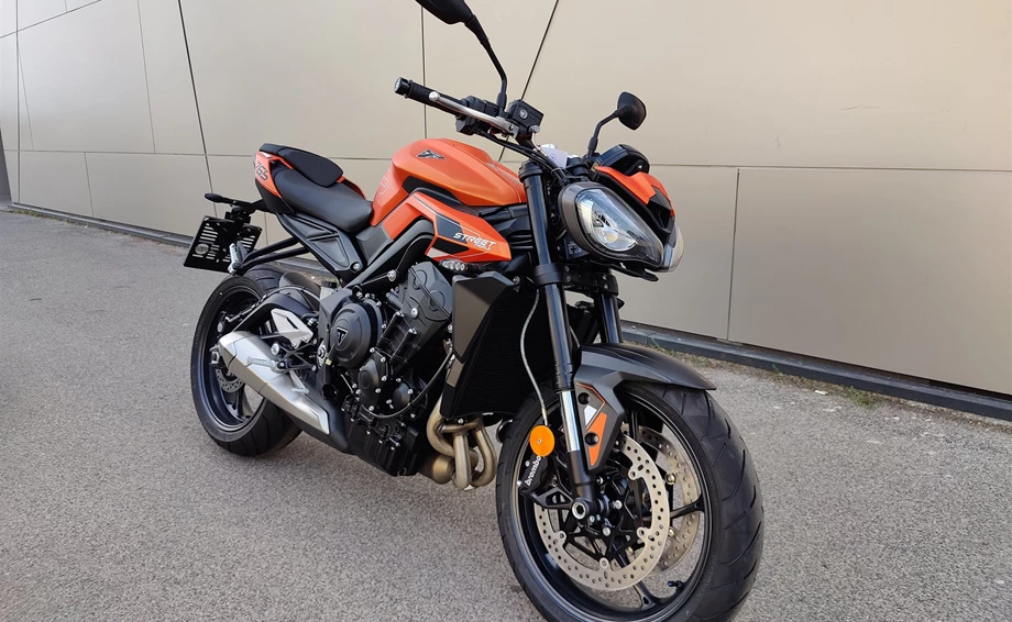 Angebot Triumph Street Triple 765 R Bild 2: Angebot Triumph Street Triple 765 R