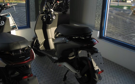 Neufahrzeug Piaggio 1 Active - Bild 2