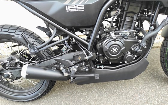 Gebrauchtmotorrad Brixton Crossfire 125 - Bild 4