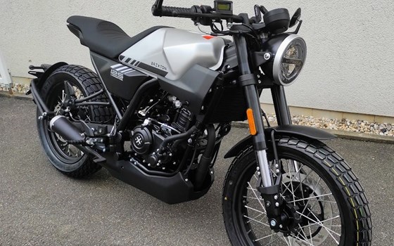 Gebrauchtmotorrad Brixton Crossfire 125 - Bild 3