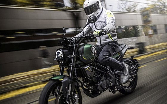 Gebrauchtmotorrad Benelli Leoncino 125 - Bild 19