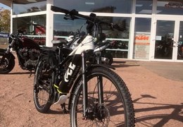 Neumotorrad Husqvarna E-Bicycles Cross Tourer 4