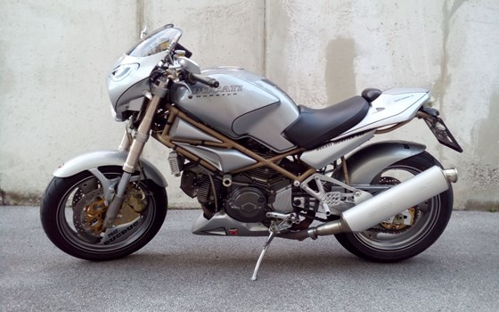 Gebrauchtmotorrad Ducati Monster 900 - Bild 4