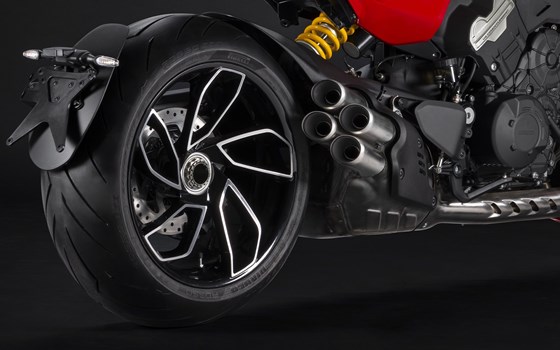 Neufahrzeug Ducati Diavel V4 - Bild 6