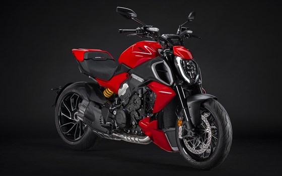 Neufahrzeug Ducati Diavel V4 - Bild 3