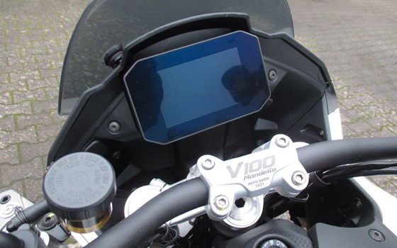 Gebrauchtmotorrad Moto Guzzi V100 Mandello - Bild 9