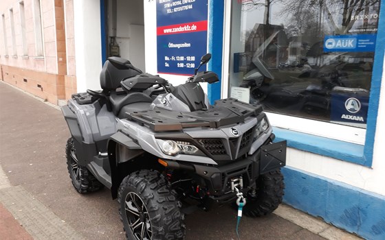 Gebrauchtmotorrad CFMOTO CForce 850 V2 EFI 4x4 XL DLX - Bild 1