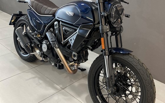 Neufahrzeug Ducati Scrambler Nightshift - Bild 1 Neufahrzeug Ducati Scrambler Nightshift - Bild 1