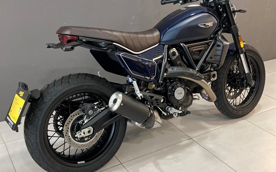 Neufahrzeug Ducati Scrambler Nightshift - Bild 3 Neufahrzeug Ducati Scrambler Nightshift - Bild 3