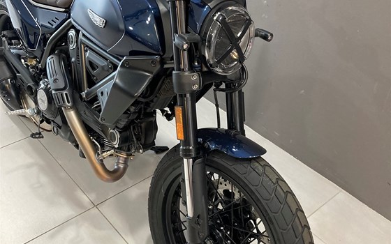 Neufahrzeug Ducati Scrambler Nightshift - Bild 4 Neufahrzeug Ducati Scrambler Nightshift - Bild 4