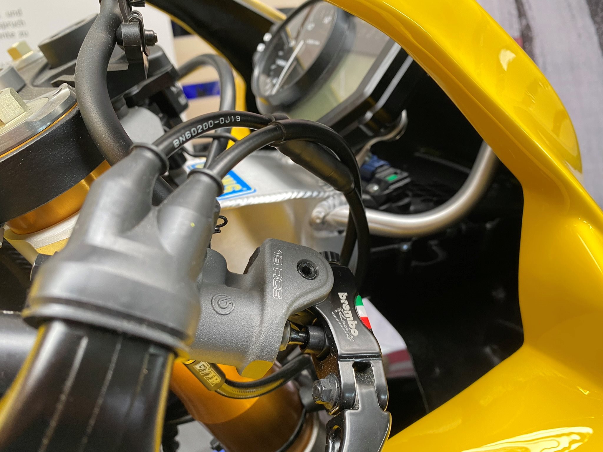 Neumotorrad: Yamaha R6 RACE, Baujahr: 2022, 27.500,00 EUR