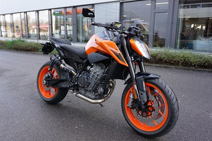 KTM 790 Duke