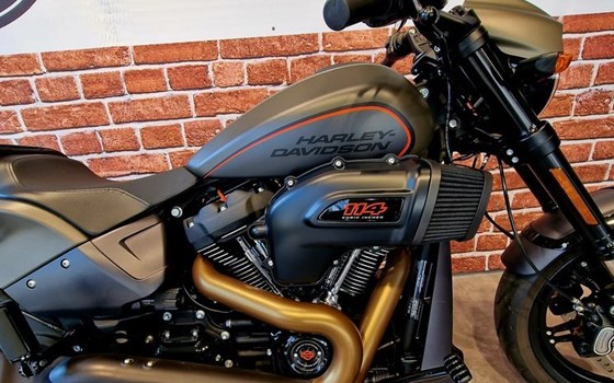 Gebrauchtmotorrad Harley-Davidson Softail FXDR 114 FXDRS - Bild 3