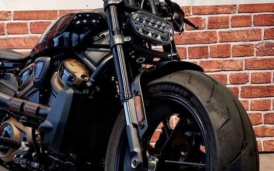 Gebrauchtmotorrad Harley-Davidson Sportster S RH1250S - Bild 4