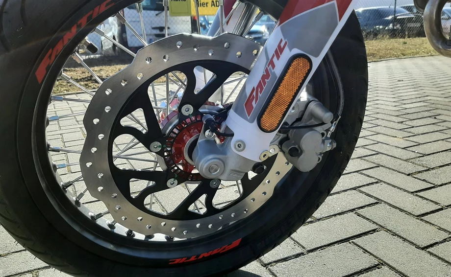 Angebot Fantic XMF 125 Competition Bild 10: Angebot Fantic XMF 125 Competition