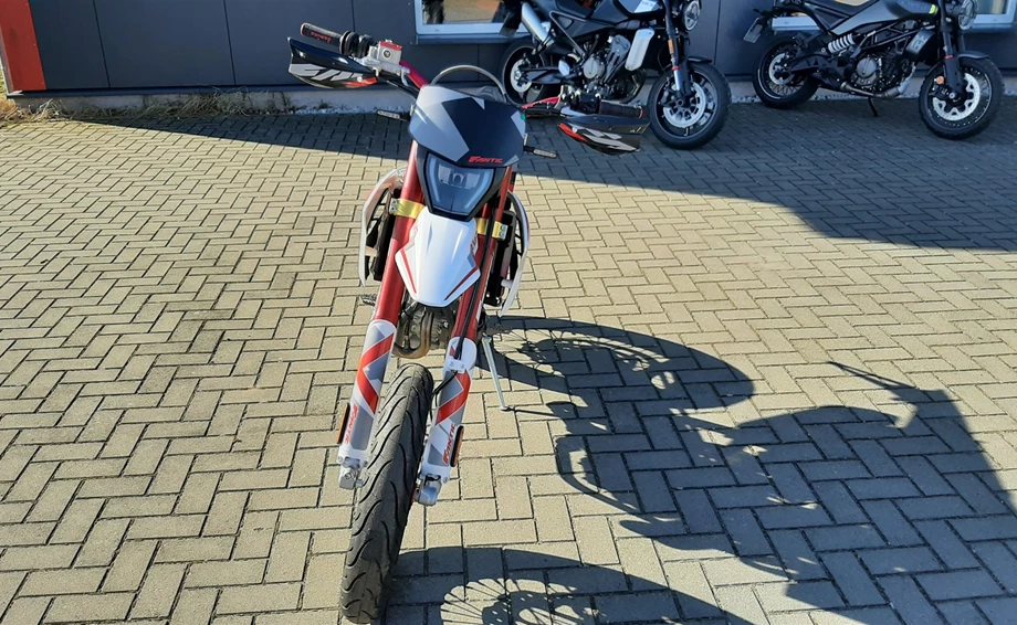 Angebot Fantic XMF 125 Competition Bild 4: Angebot Fantic XMF 125 Competition
